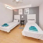 Casa Malola - Stunning 3 Bedroom House Near The Fuerteventura Sea *