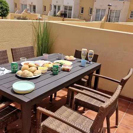 Modern 3 Bedroom House With Large Pool And Fast Internet, 100ft From The Sea - Sleeps 6 * Caleta de Fuste